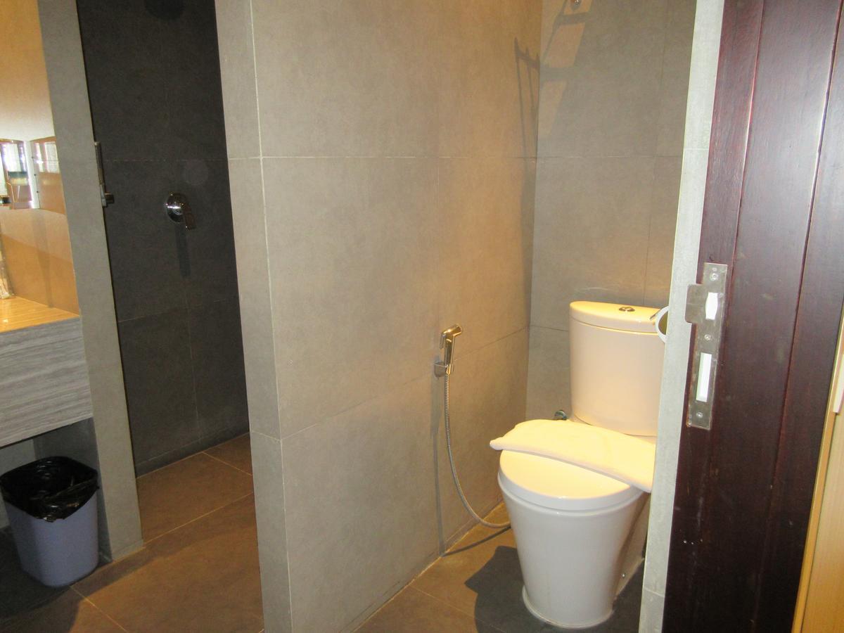 Sweet Garden Guest House مالانغ الغرفة الصورة